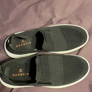 Brand new Danskins